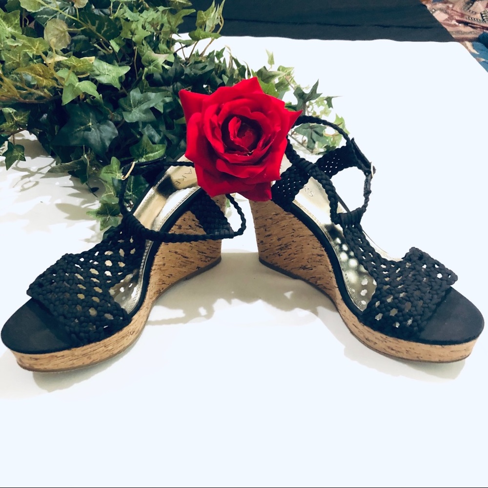 Black Baker Wedges